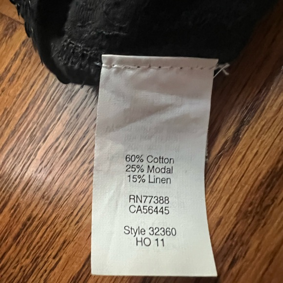 J Crew Sequin Black Sleeveless Top - Picture 4 of 4